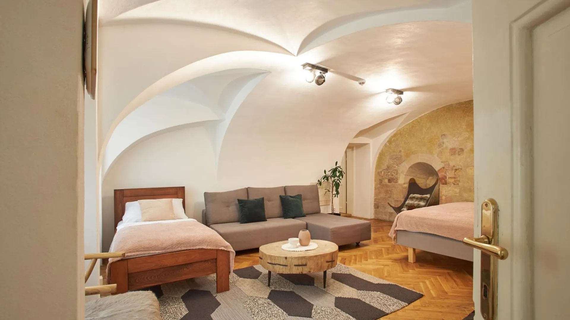 Aparthotel Lazenska N4 Residence Prague