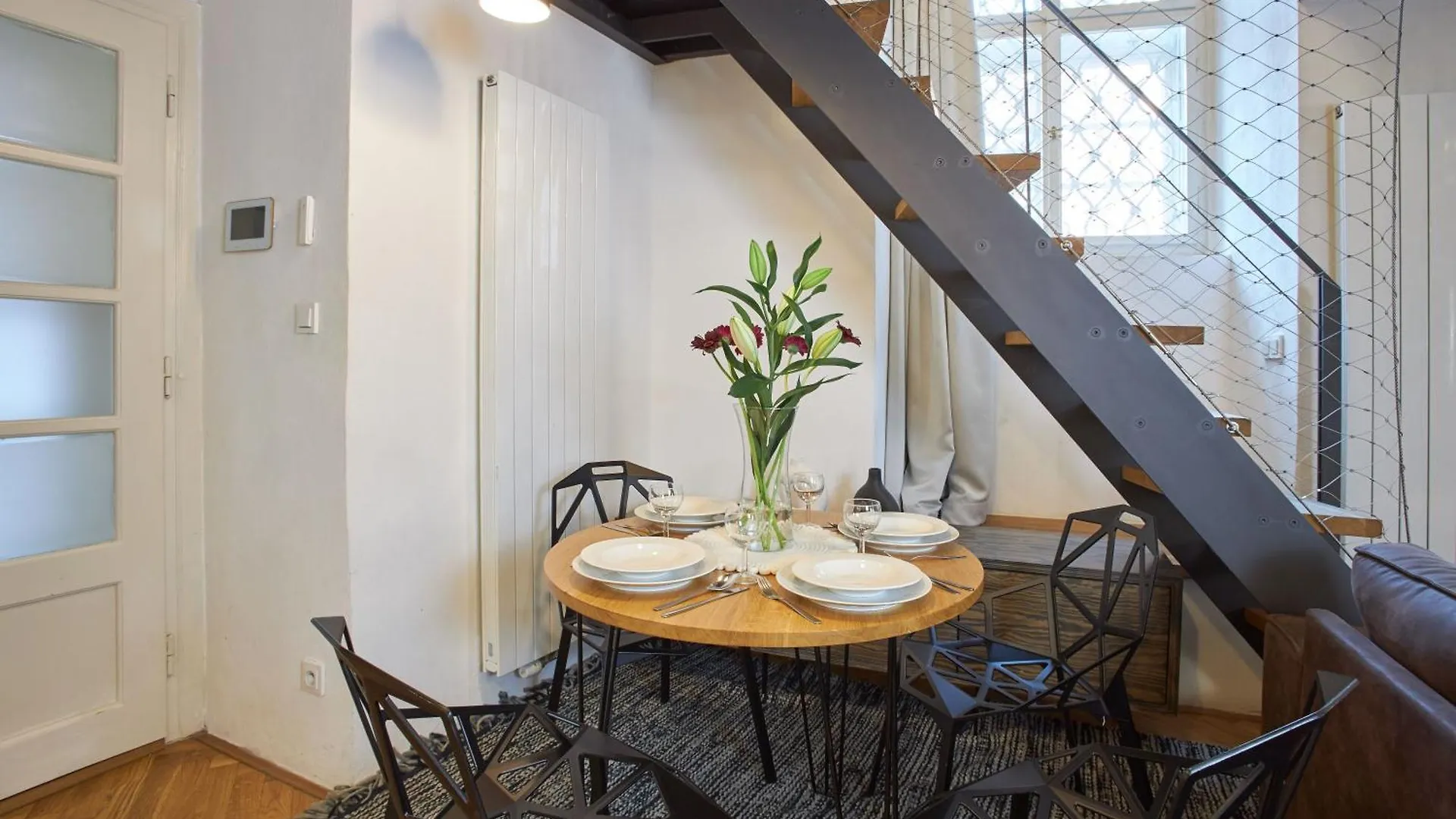 Lazenska N4 Residence Prague