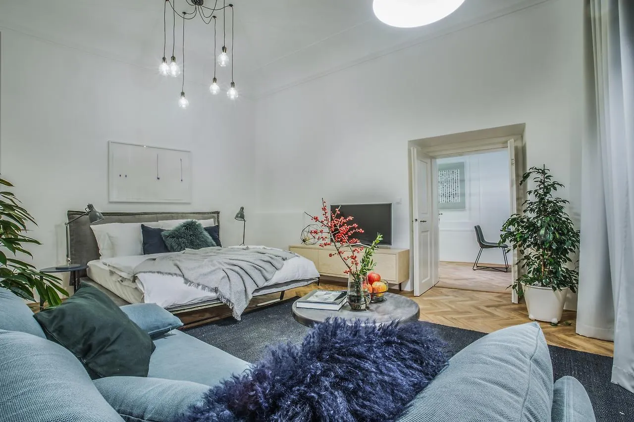Lazenska N4 Residence Prague Aparthotel